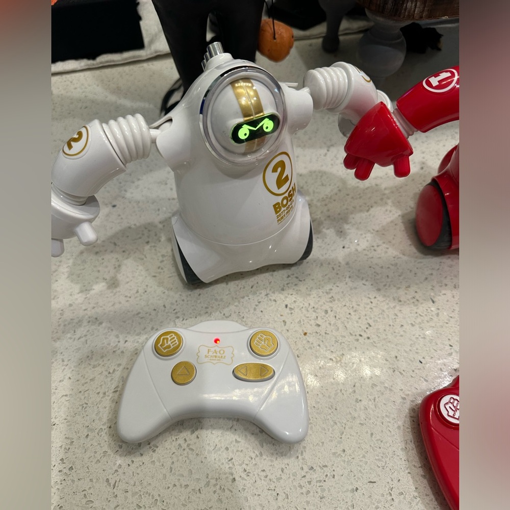Fao Schwarz Robo Rage Remote Robots
